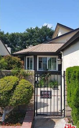 3rd image of 1146 N Outrigger Way