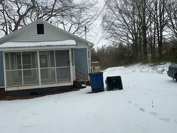 4th image of 1442 School St