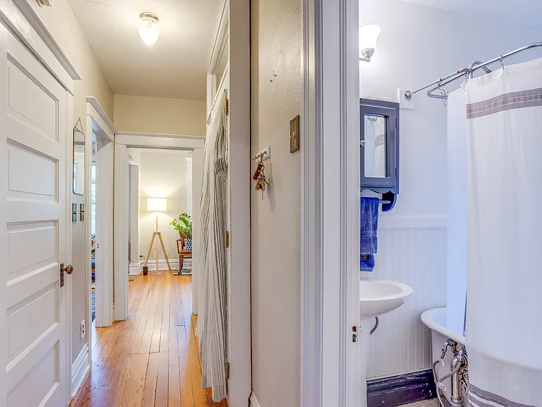 934 N Lafayette St #3 — Photo 13