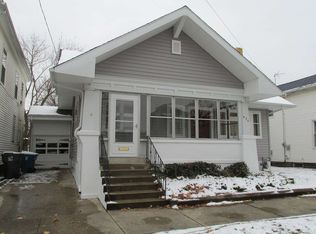 630 Byron St, Huntington, IN 46750