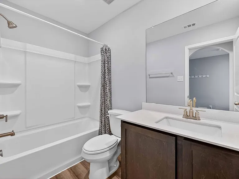 523 Bennie Leonard St — Photo 33