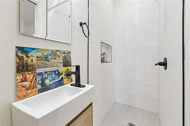 2831 Calhoun St — Photo 33