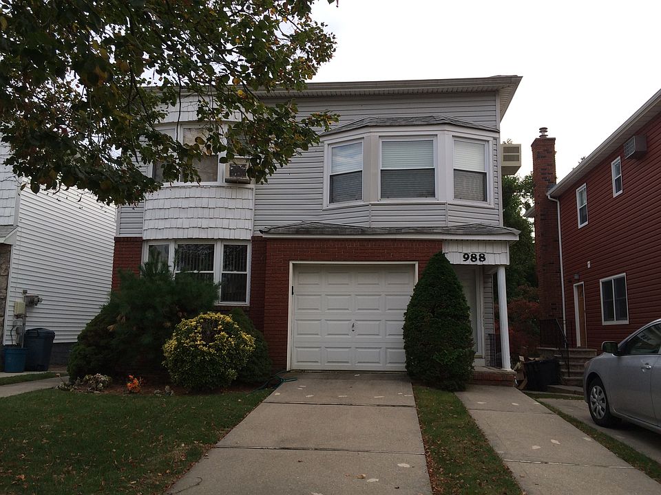 1st image of 998 Westwood Ave