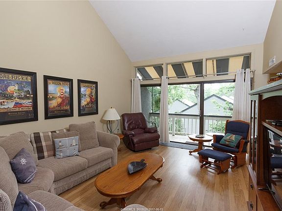 3rd image of 137 Cordillo Pkwy APT 6404