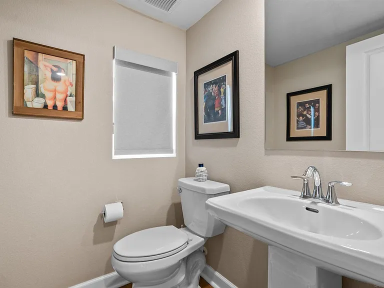 1833 Onyx Ln — Photo 24
