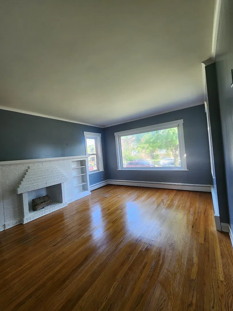 2 bed, 1000 sqft, $2,100 — Photo 4