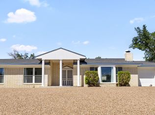 2930 Huntington Dr, Las Cruces, NM 88011