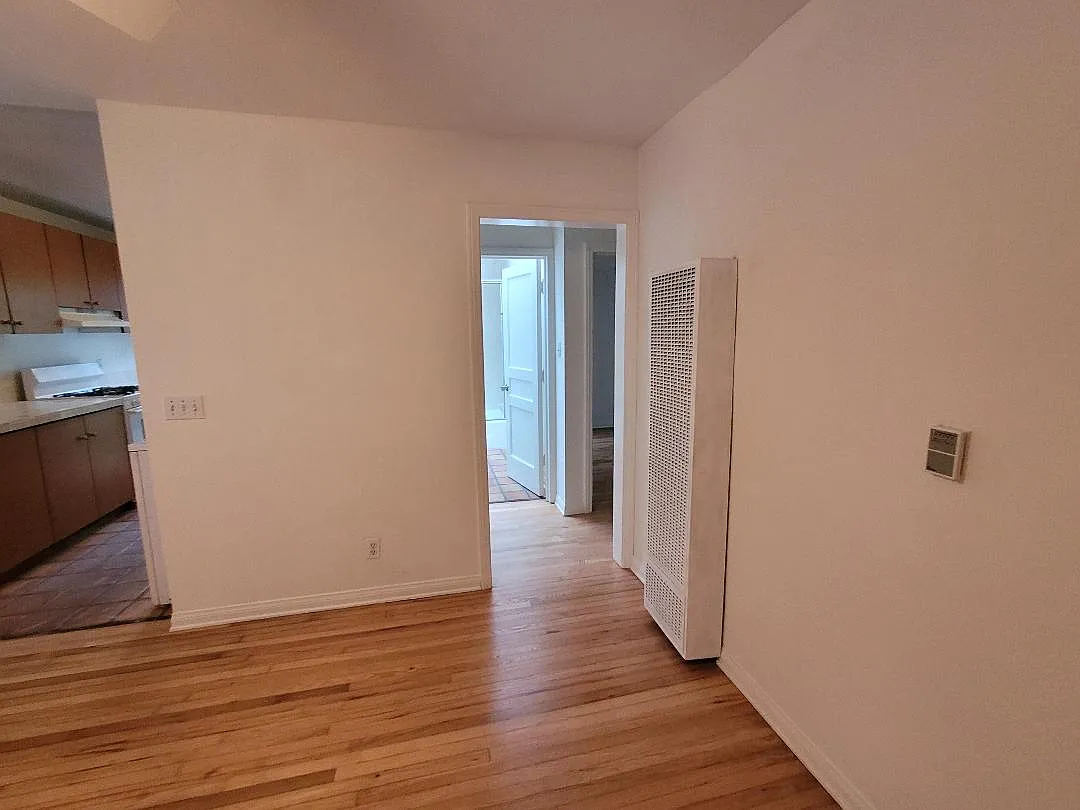 2 bed, $3,695 — Photo 4