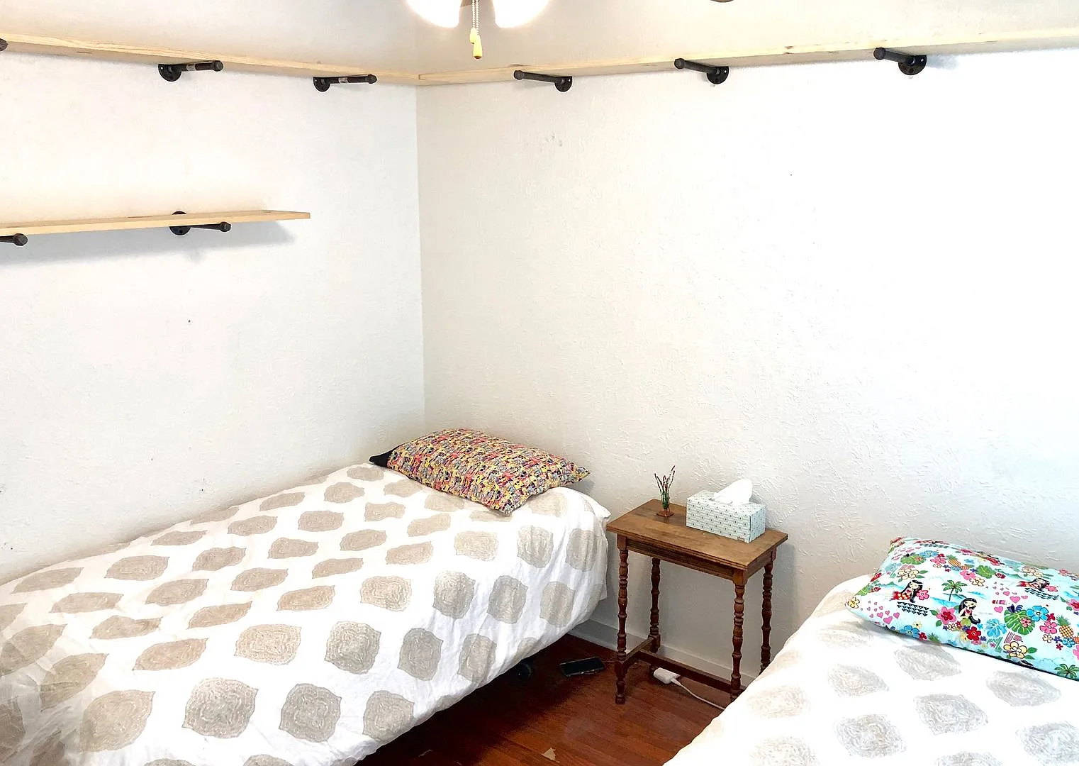 Charming 2-Bedroom Condo in Convenient North Austin Location — Photo 4