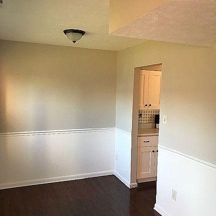5th image of 5532 New Colony Dr