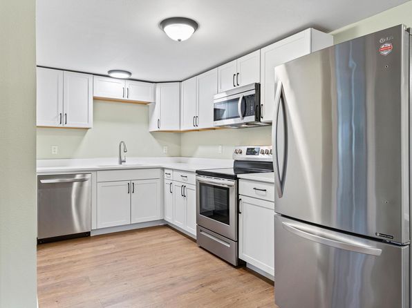 12420 19th Ave SE #B