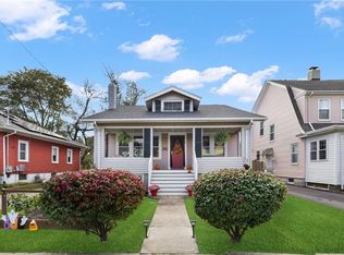 64 Ferncrest Ave, Cranston, RI 02905