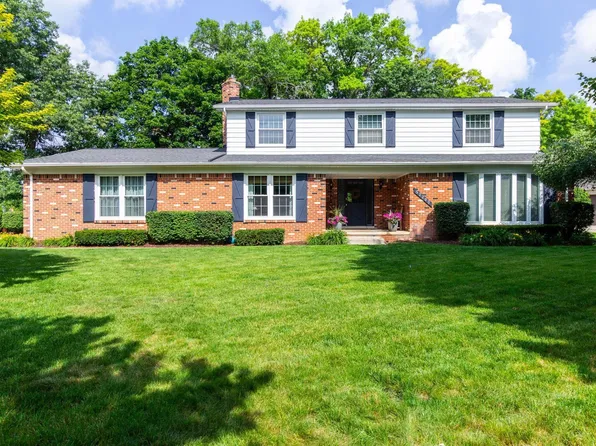 52203 Belle Arbor Dr, Shelby Township, MI 48316