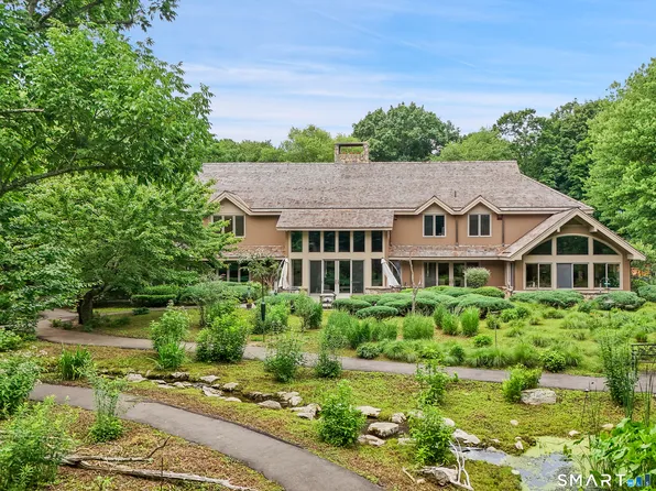 30 Oenoke Lane, New Canaan, CT 06840