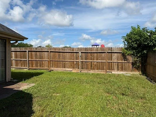 7722 Valera Ln — Photo 13