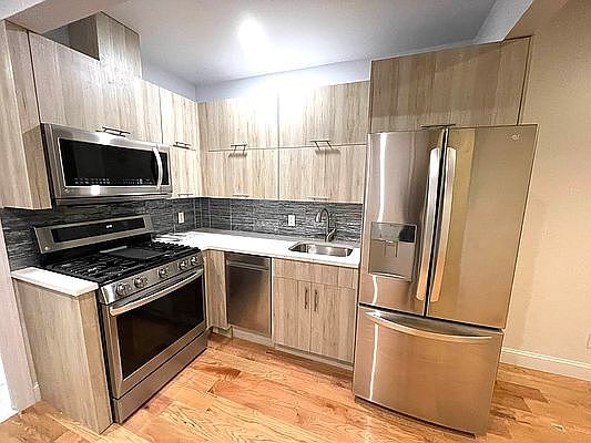 1st image of 21-08 28th Ave #2