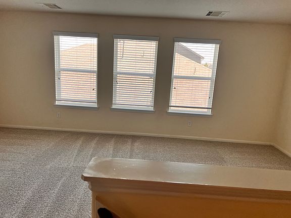 4th image of 14551 Myers Dr