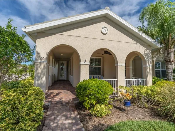 8300 Josefa WAY, NAPLES, FL 34114