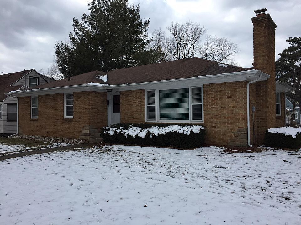 1st image of 719 Bristol Ave NW
