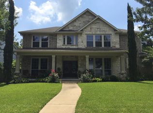 1107 Woodland Dr, Seabrook, TX 77586