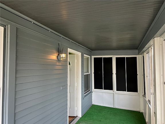 2nd image of 80 Post Ave