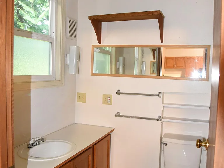 Full bathroom downstairs.