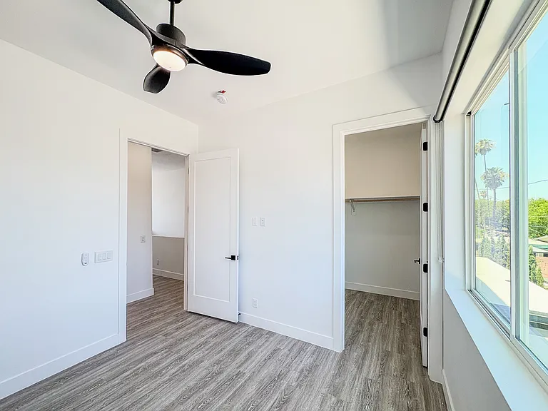 3109 N 39th St #11 — Photo 22