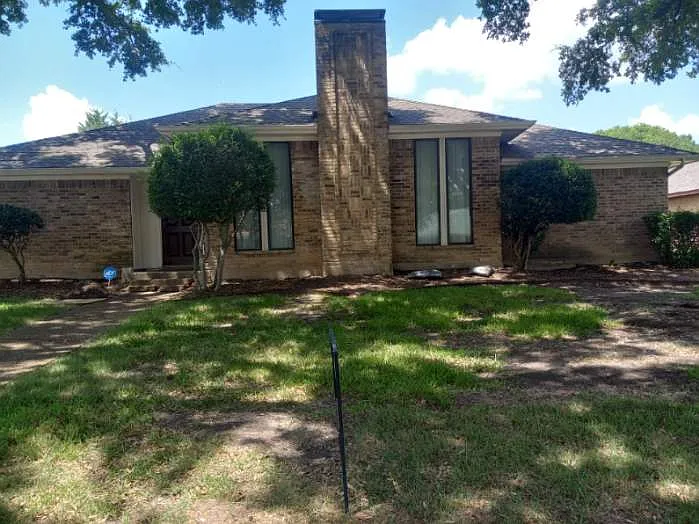 3225 Cross Bend Rd — Photo 1