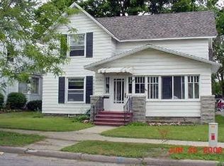 212 W Grove St, Greenville, MI