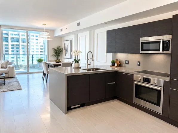 1080 Brickell Ave Unit 1606, Miami, FL 33131
