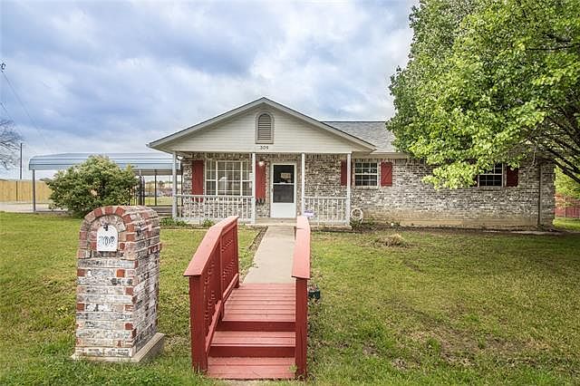 1st image of 309 E Laura Ave