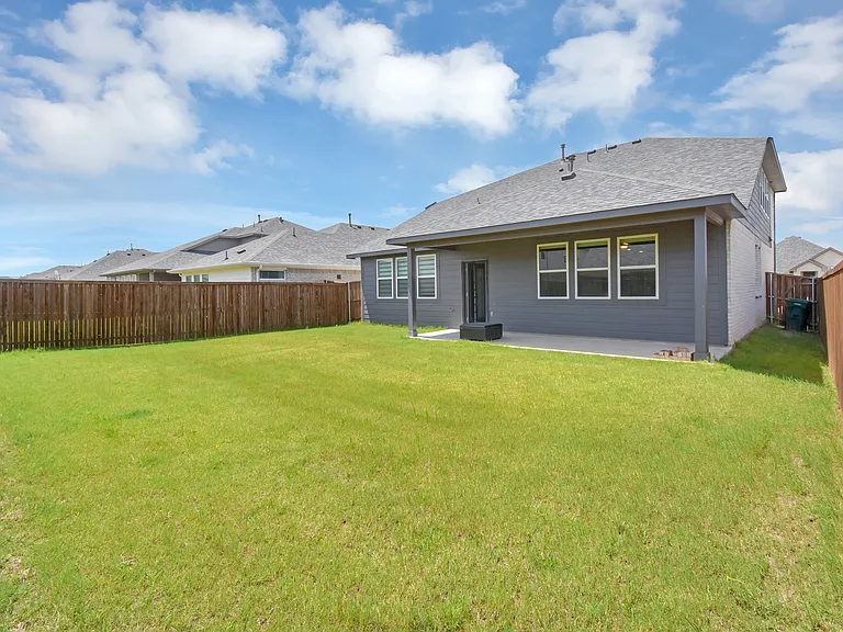 728 Rusty Spurs Pl — Photo 24