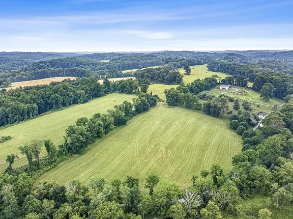800 Fairville Rd, Chadds Ford, PA 19317
