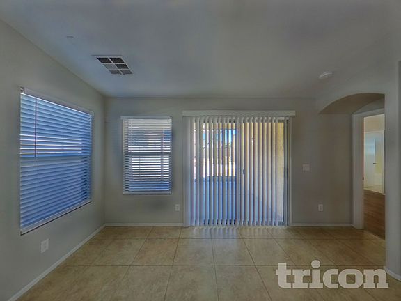 3rd image of 45310 W Norris Rd