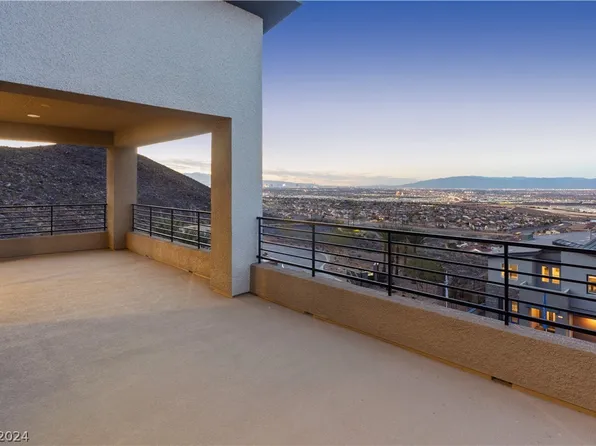 566 Warhol Ct, Henderson, NV 89012