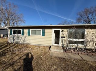 63 Hubbard Way, Montgomery, IL 60538