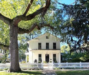 235 E Elm St, Granville, OH, 43023