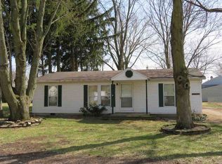 19164 Tarman Rd, New Paris, IN 46553