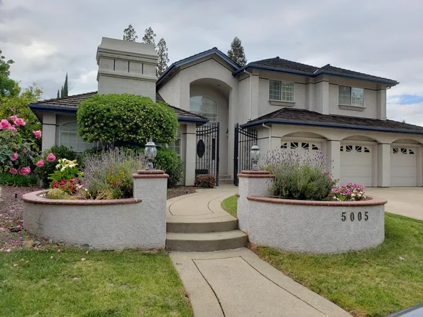 5005 Flight Deck Ct, Fair Oaks, CA 95628