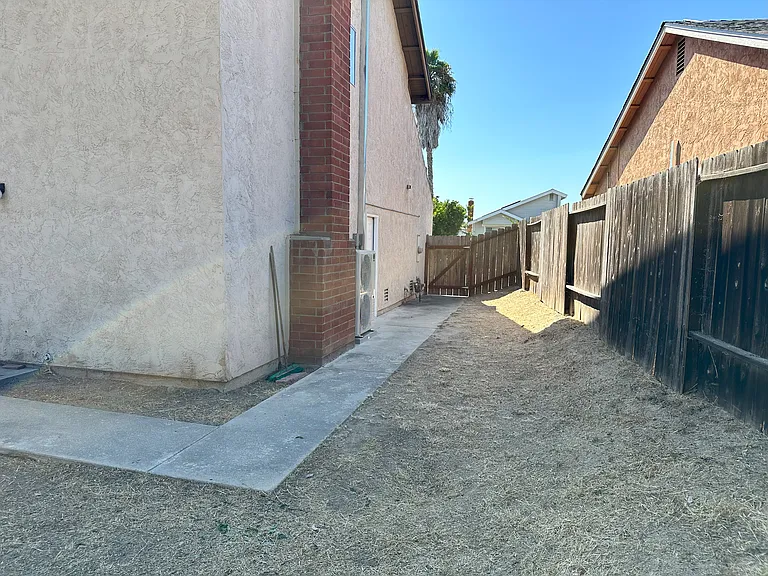 13103 Sundance Ave — Photo 85