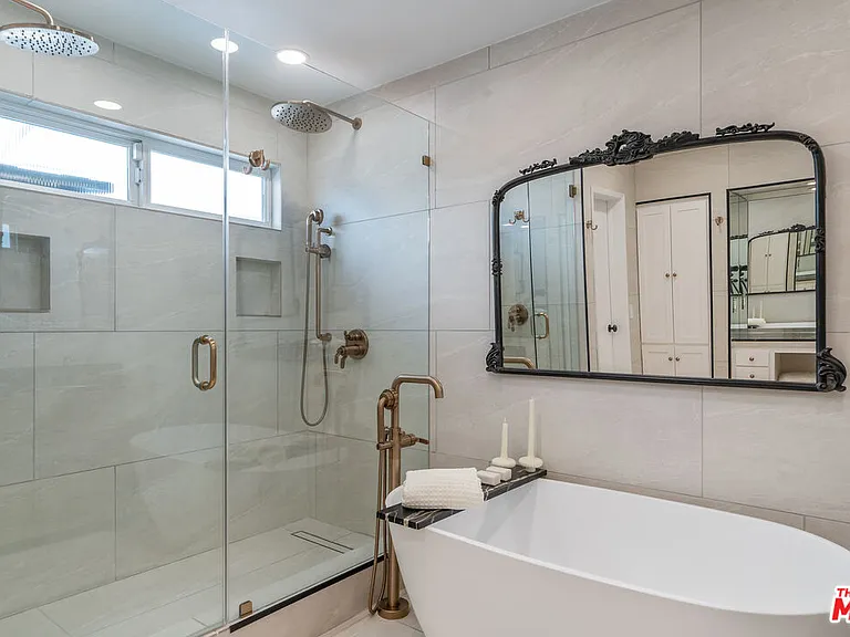 3479 Wonder View Dr — Photo 34