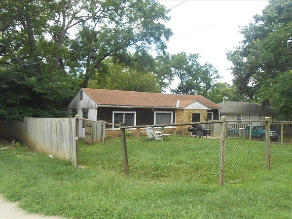 2nd image of 5608 College Ave