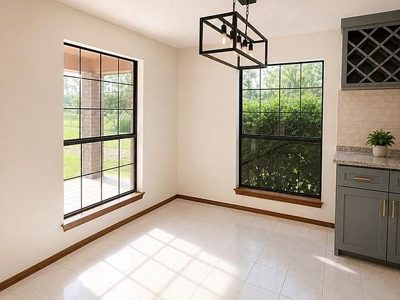 5th image of 1205 Tesoro Ave