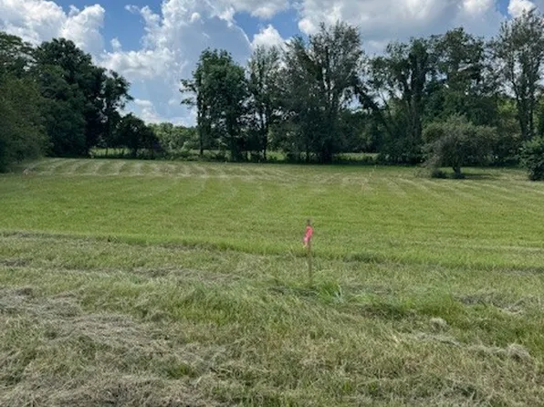 1234 Red Boiling Springs Rd, Lafayette, TN 37083