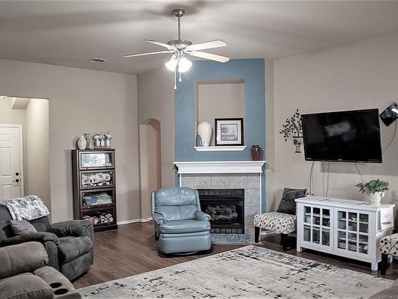 5th image of 20400 E 43rd Pl S