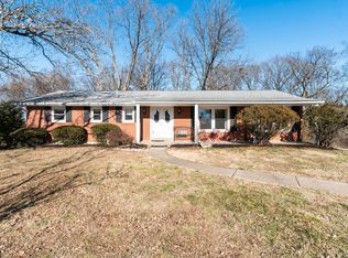 1718 Lakeshore Dr, Cape Girardeau, MO 63701