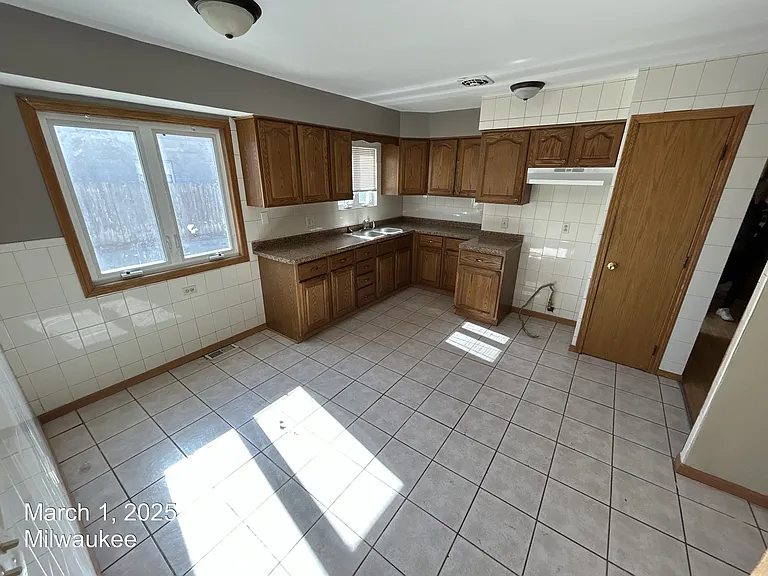 5673 N 90th St #5675 — Photo 6