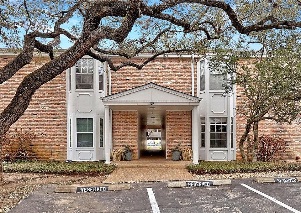 1st image of 1240 Barton Hills Dr APT 103