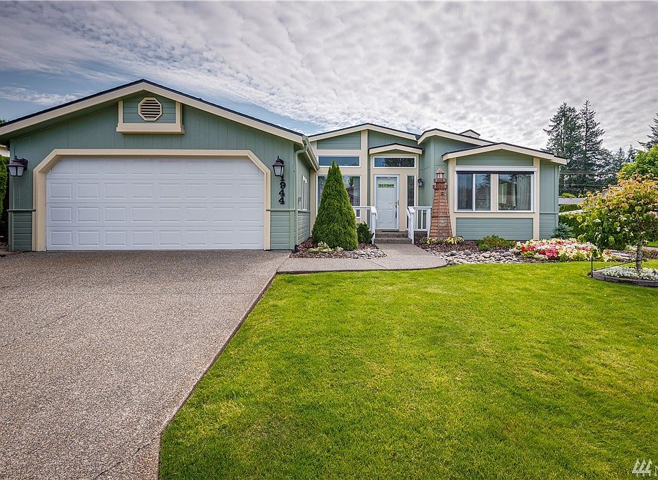 1st image of 1944 Daylily Ln SE
