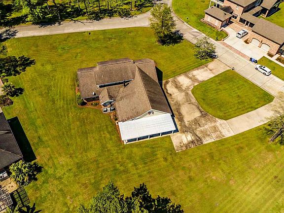 5th image of 203 E Plater Dr